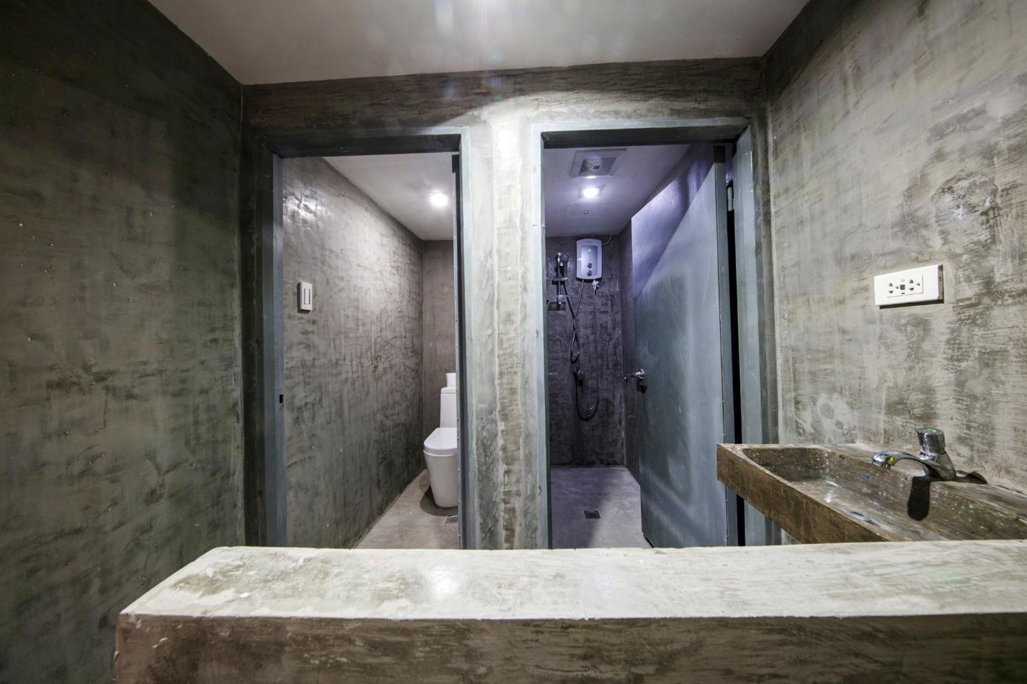D522 Hostel At Kiener Hills - Near Cebu Airport Мактан Екстериор снимка