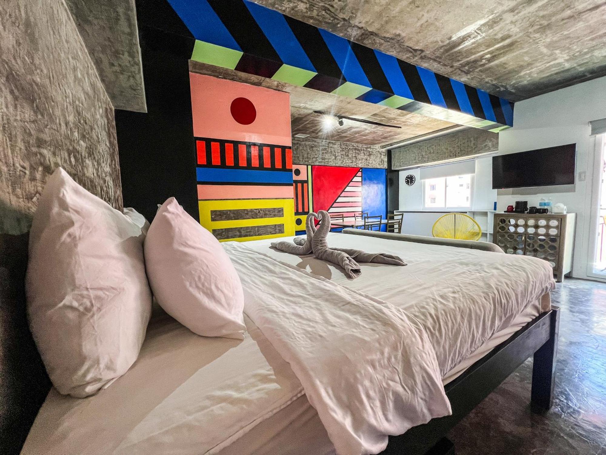 D522 Hostel At Kiener Hills - Near Cebu Airport Мактан Екстериор снимка