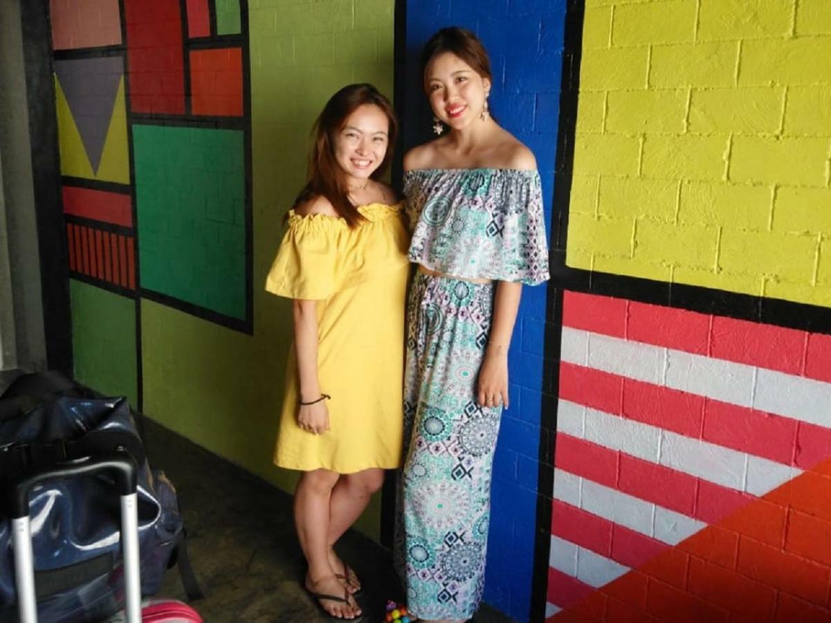 D522 Hostel At Kiener Hills - Near Cebu Airport Мактан Екстериор снимка